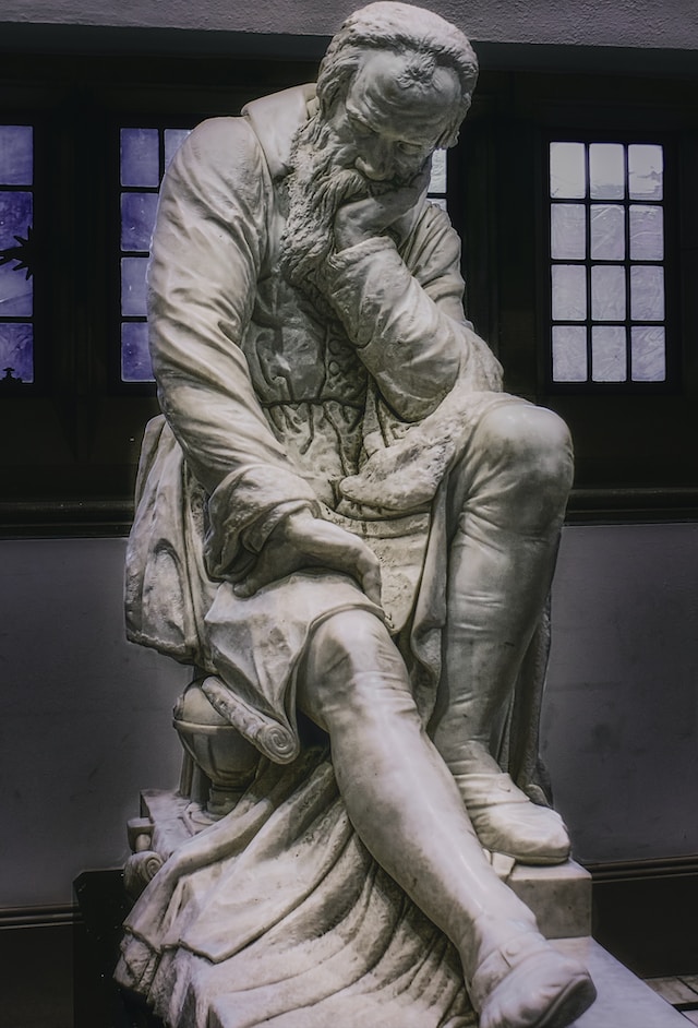 Sculpture of Galileo Galilei in Belfast